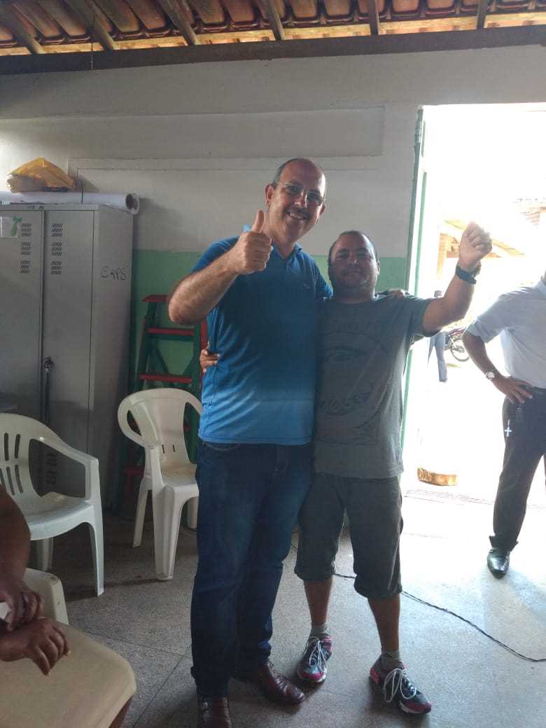 Camacã: Usuários do CAPS fazem passeio em Canavieiras